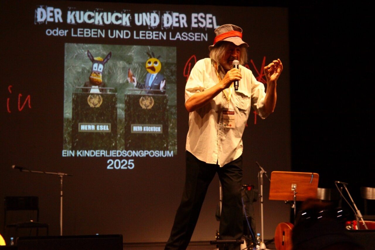 Kuckuck und Esel im Theater