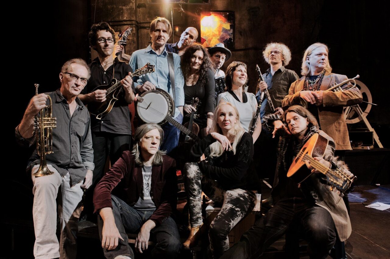 Die 17 Hippies gratulieren …