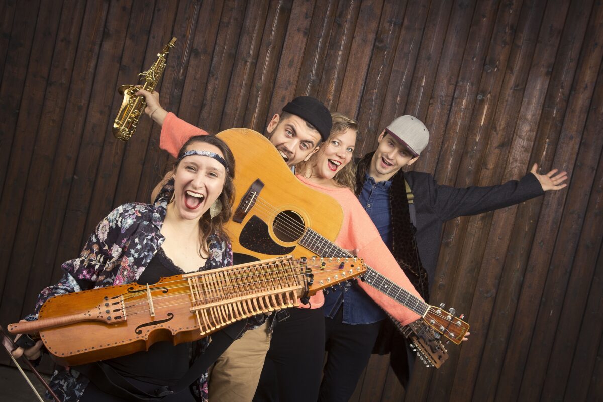 Folk im Fluss 2024 folker.world