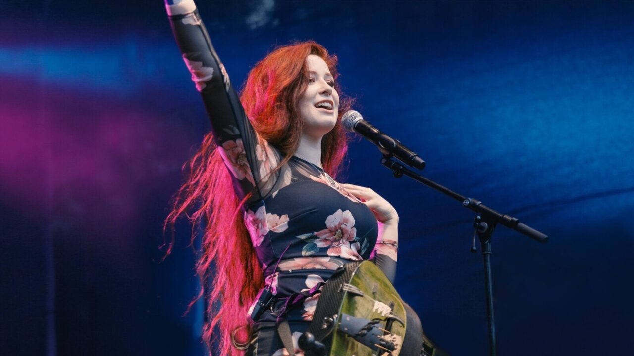 Mit Drehleier weltweit erfolgreich